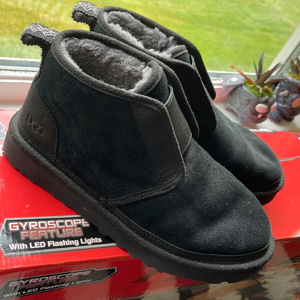 Ugg neumel